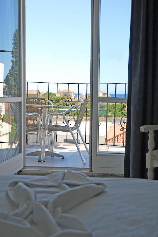 Amanda Hotel كارلوفاسي المظهر الخارجي الصورة